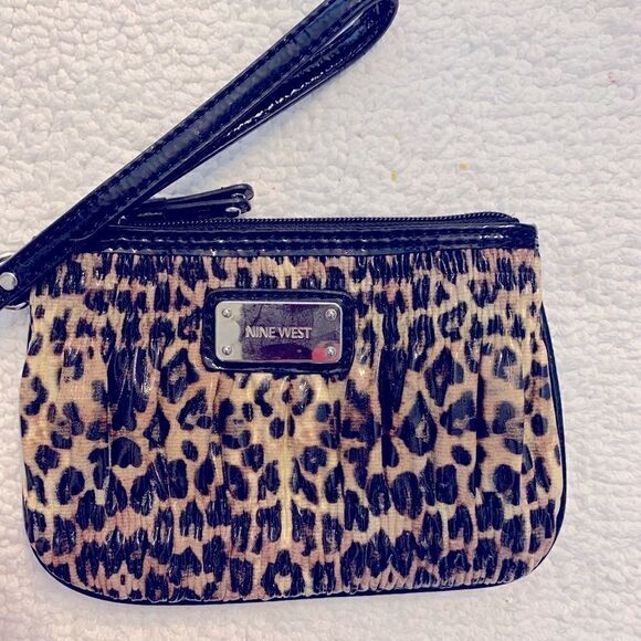 Jetset Leopard Cocktail Dress Medium (M) paired with Nine West Wristlet - Picture 7 of 8